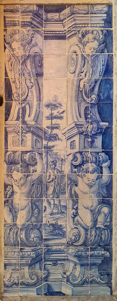 Painel de azulejos (homem com cajado)