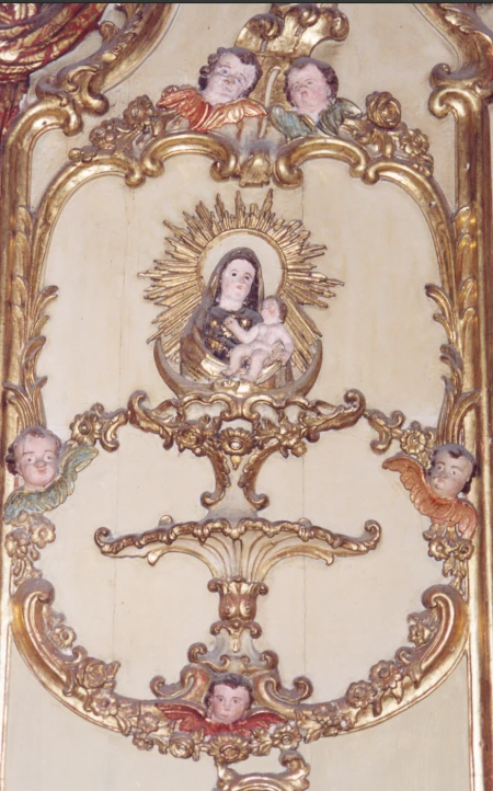 Relevo (Nossa Senhora com o Menino)
