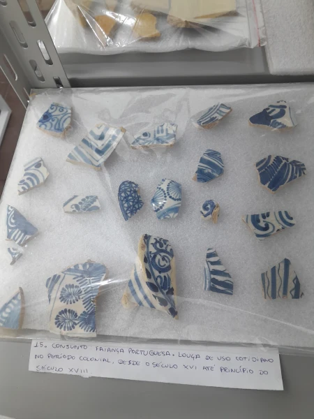 Louça Portuguesa (fragmentos)