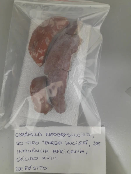 Cerâmica Neobrasileira (fragmentos)