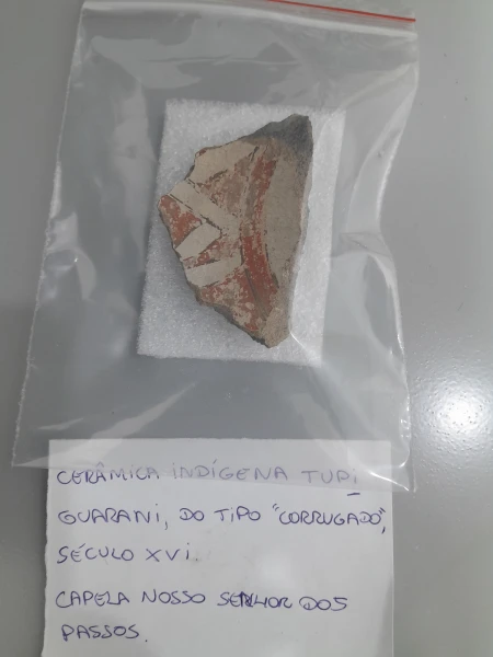 Cerâmica Indígena (fragmentos)