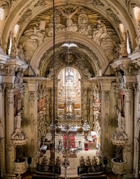 Arco Cruzeiro (com relevo do Êxtase de S. F. de Paula)